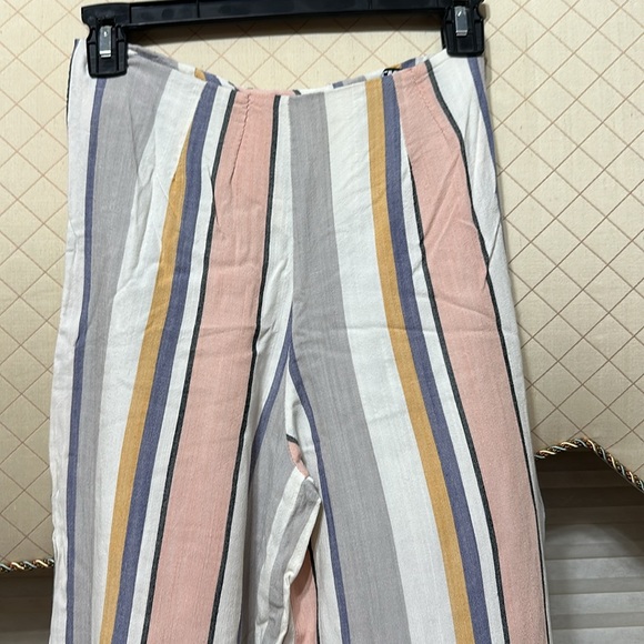 Beach Riot Pant - Picture 2 of 3